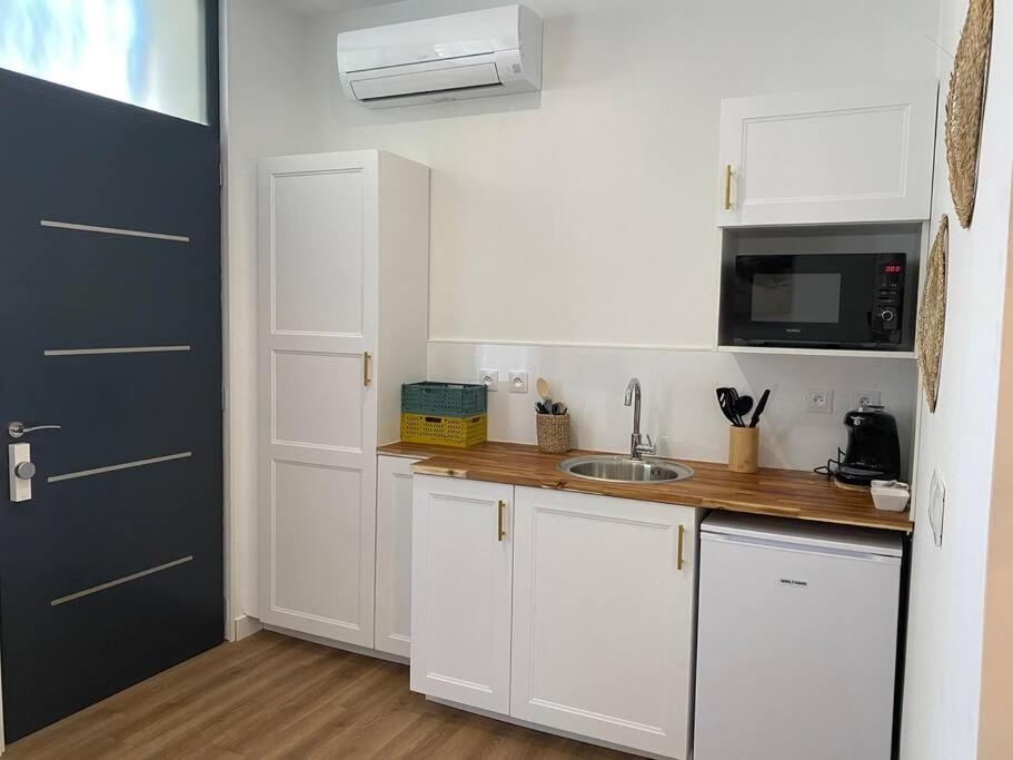 Narbonne : Logement Idealement Situe Exterior foto